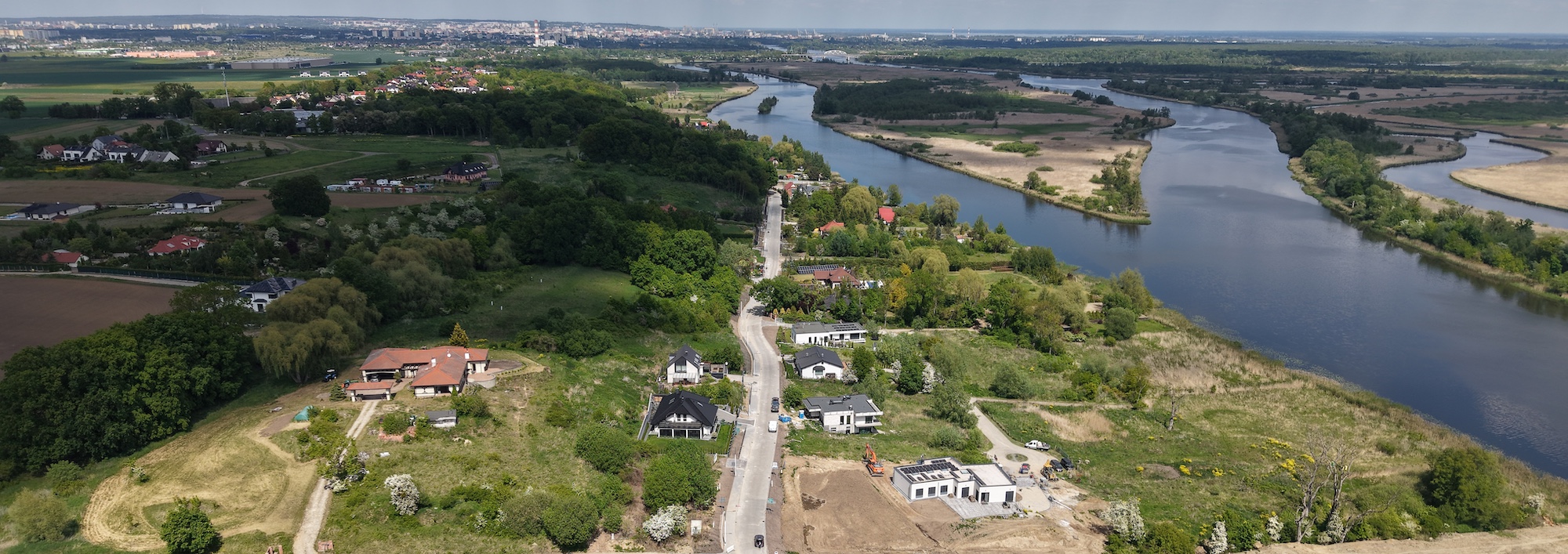 Droga Kurów – Siadło Dolne już niemal gotowa (film z drona)