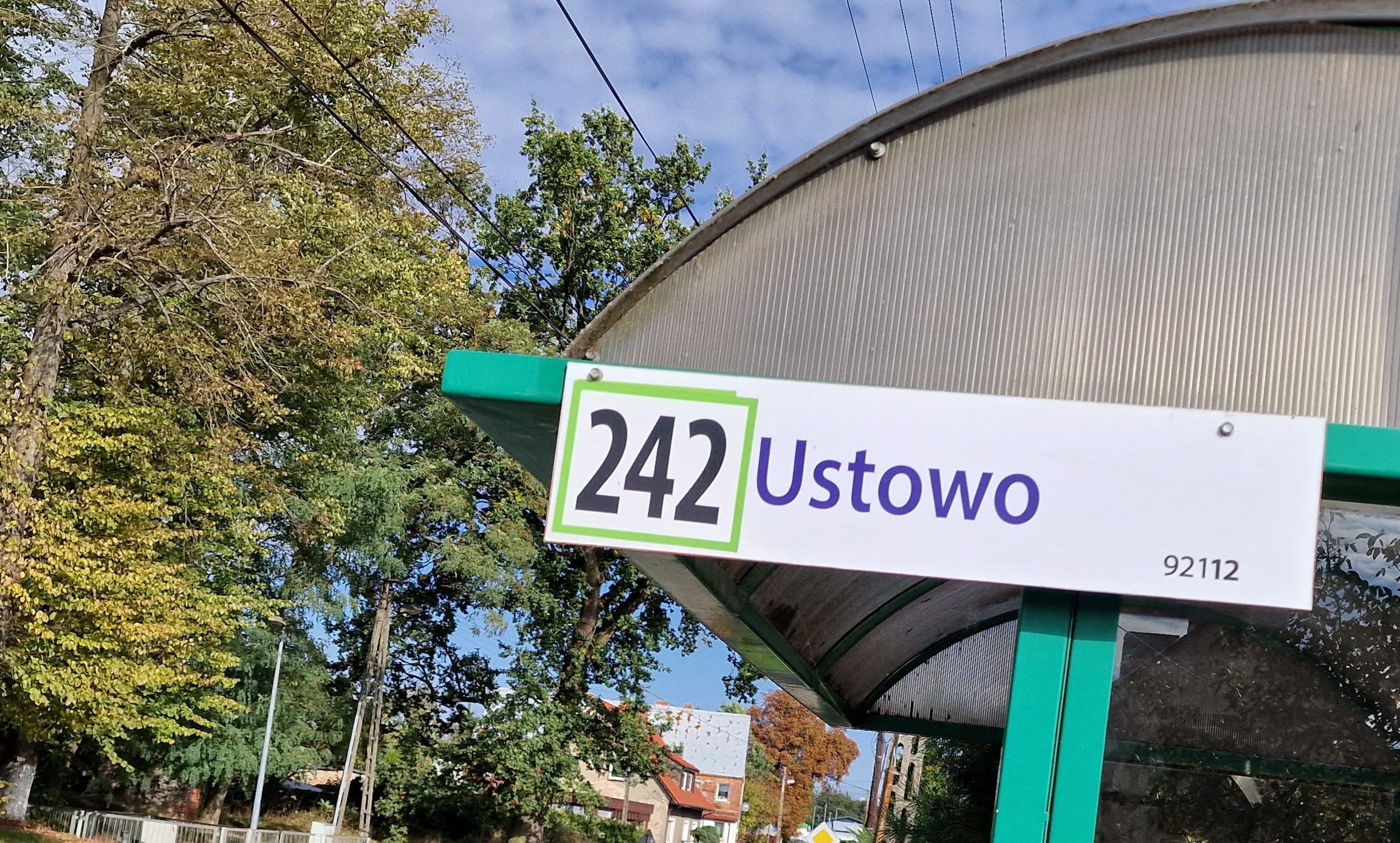Ustowo: zmiana lokalizacji przystanku linii 242