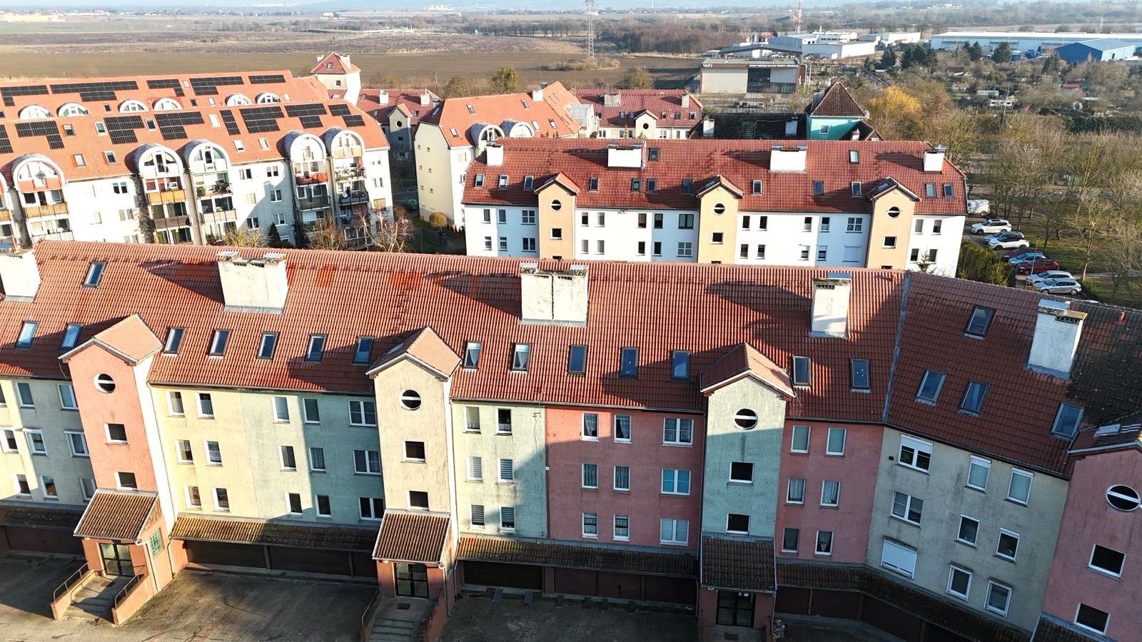 Od 1 czerwca, po rezygnacji Tomasza Kufla, funkcję prezesa SM „Przecław” objął dotychczasowy członek zarządu spółdzielni – Arkadiusz Aniołkowski.