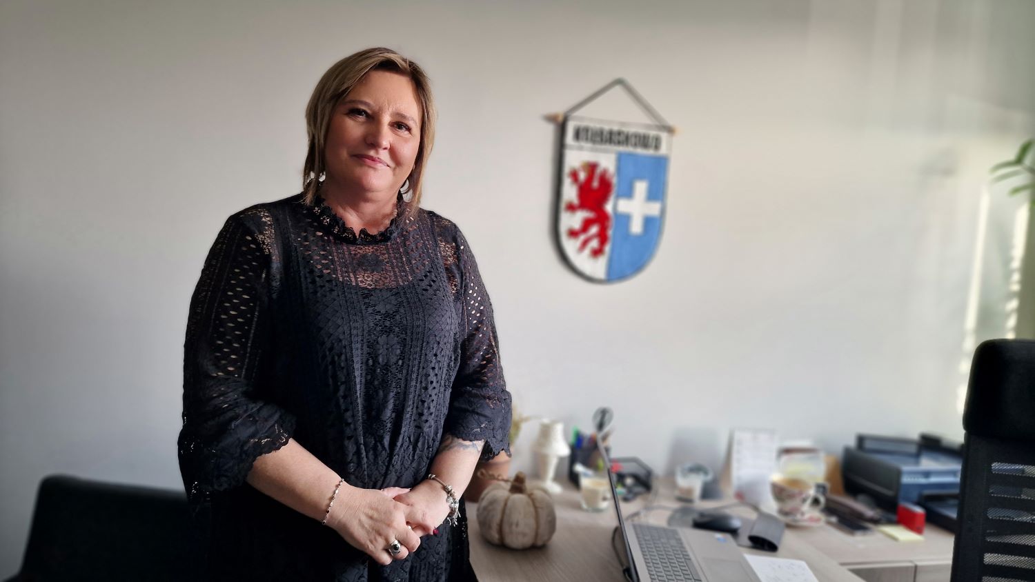 Pracownik socjalny.  „Chodzący komputer” i psychoterapeuta w jednym