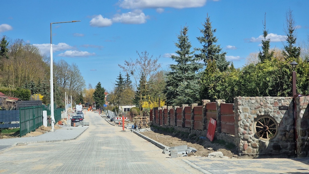 Nowa droga nad Odrą niemal gotowa. Kierowcy pojadą już za dwa tygodnie