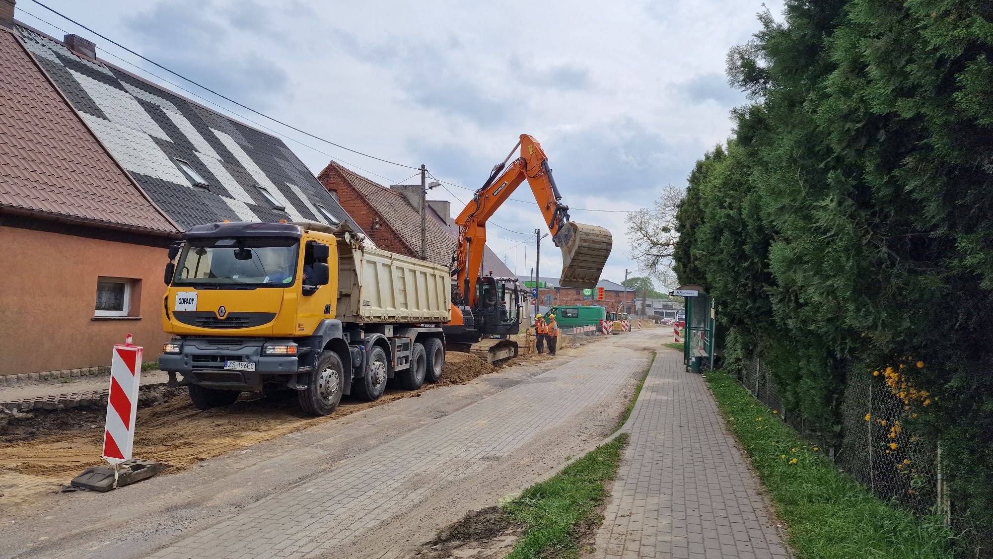 Droga w Ustowie. Prace idą pełną parą (ZDJĘCIA)