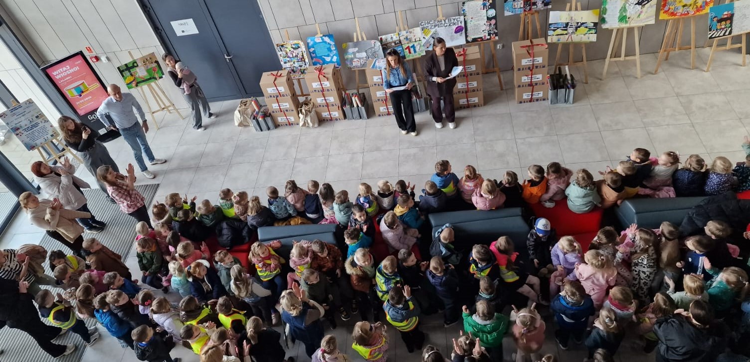 Najmłodsi wiedzą, jak być bezpiecznym. Rozstrzygnięto gminny konkurs plastyczny w Przecławiu