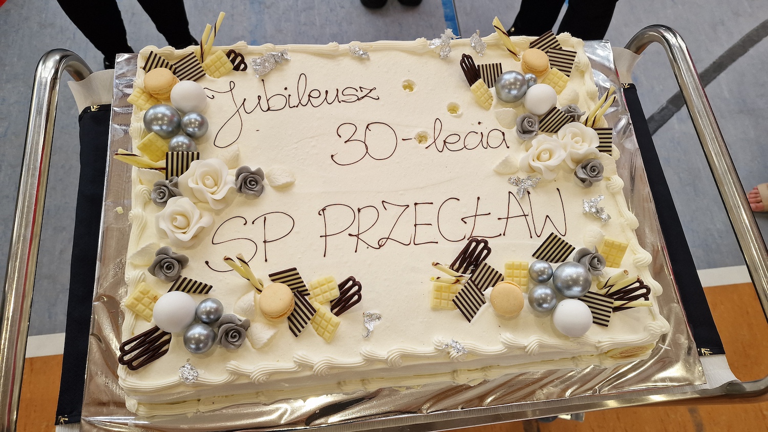 30 lat minęło jak jeden dzień… Szkoła Podstawowa w Przecławiu świętuje jubileusz! (WIDEO)