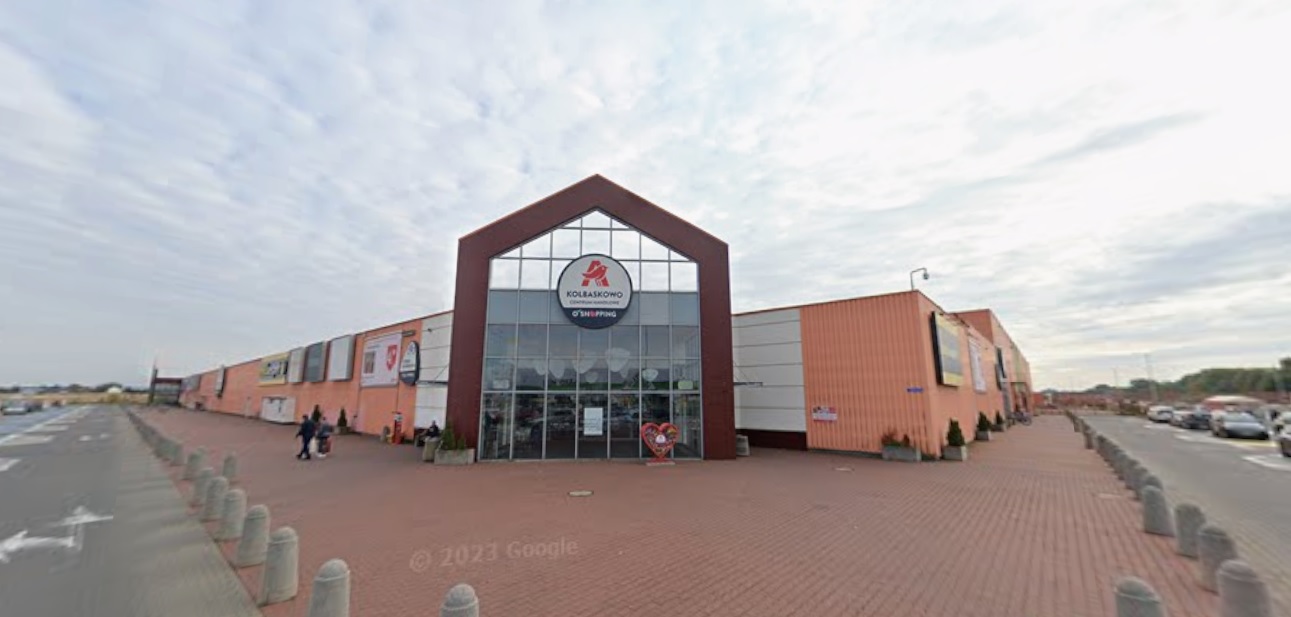 Adventum Przejmuje Centra Auchan – Co To Oznacza Dla Ustowa?