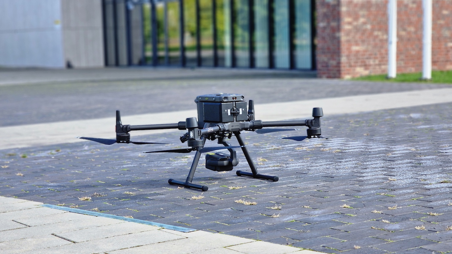 Straż gminna testowała drona. Gmina Kołbaskowo rozważa zakup nowoczesnego sprzętu