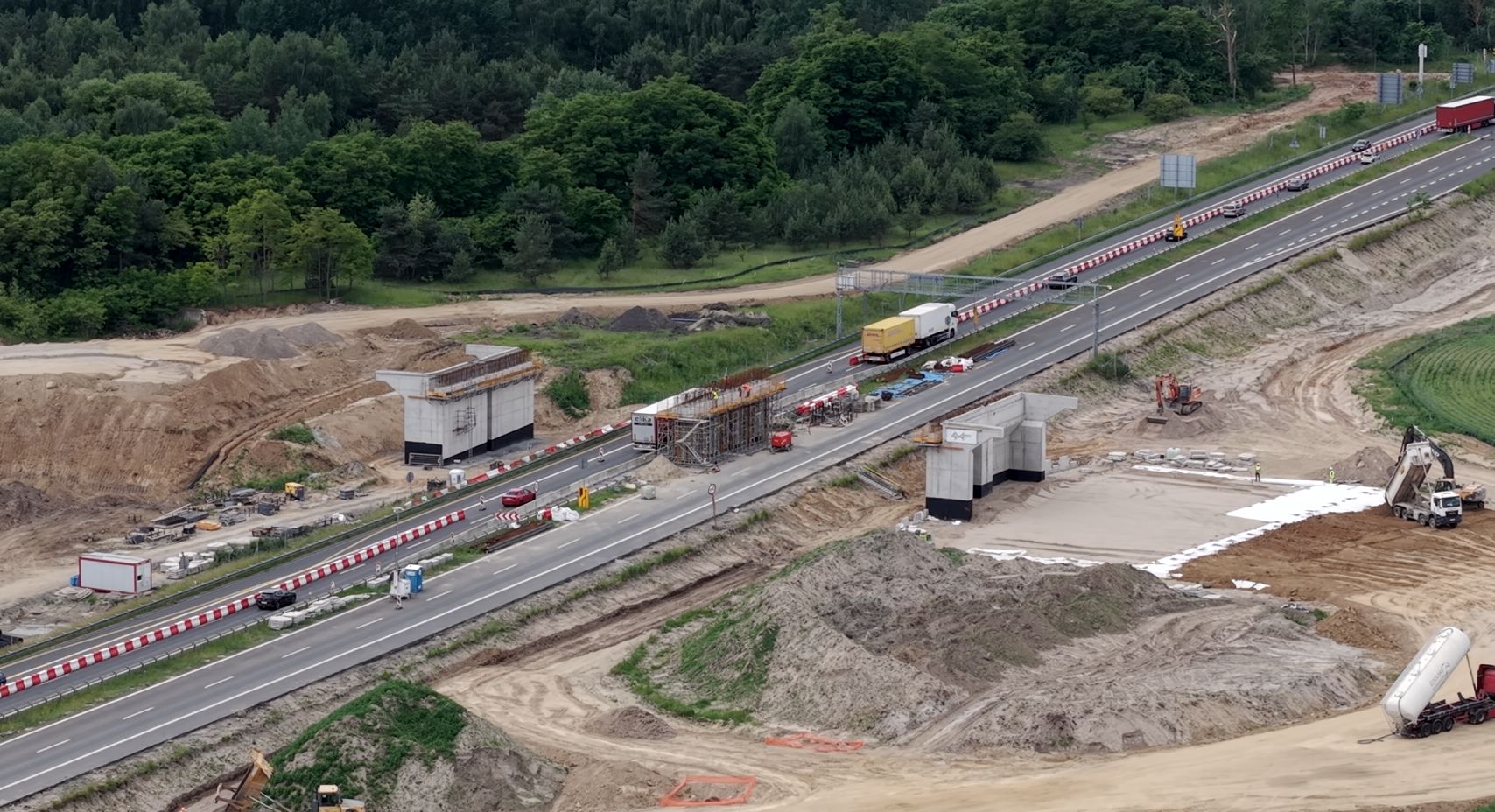 Kolejny etap budowy przy granicy. Będą czasowe wstrzymania ruchu na A6