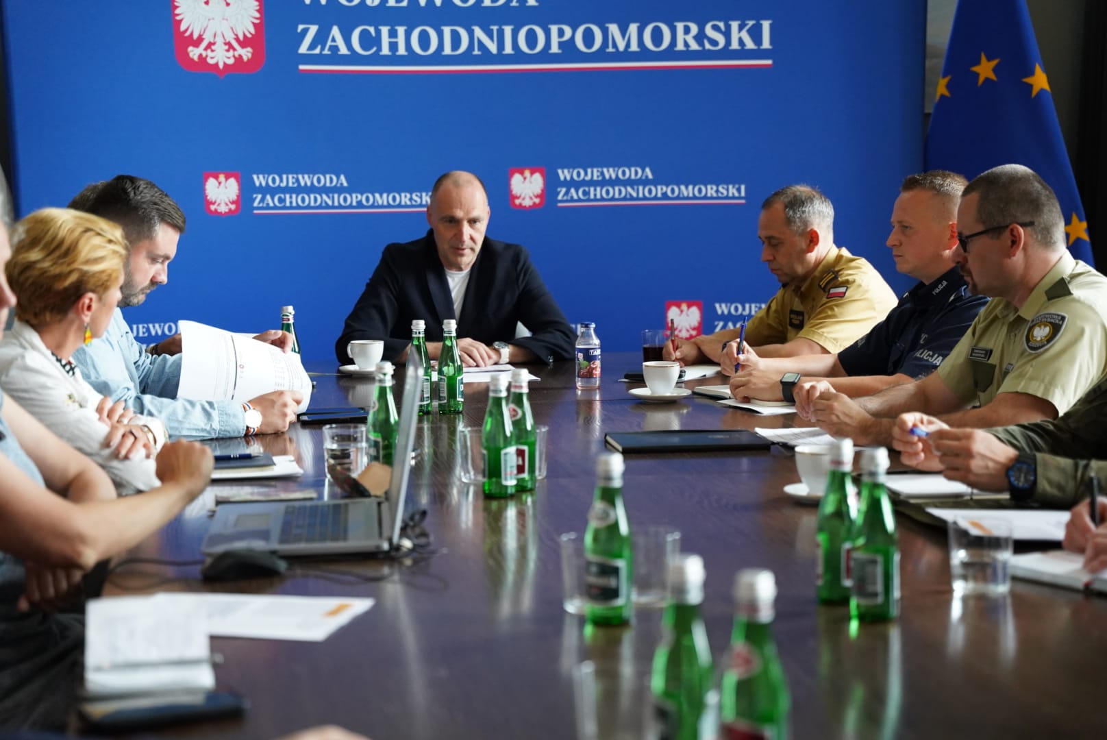 Lokalna przyducha w Odrze. Wojewoda zwołał sztab kryzysowy po sygnałach o śniętych rybach