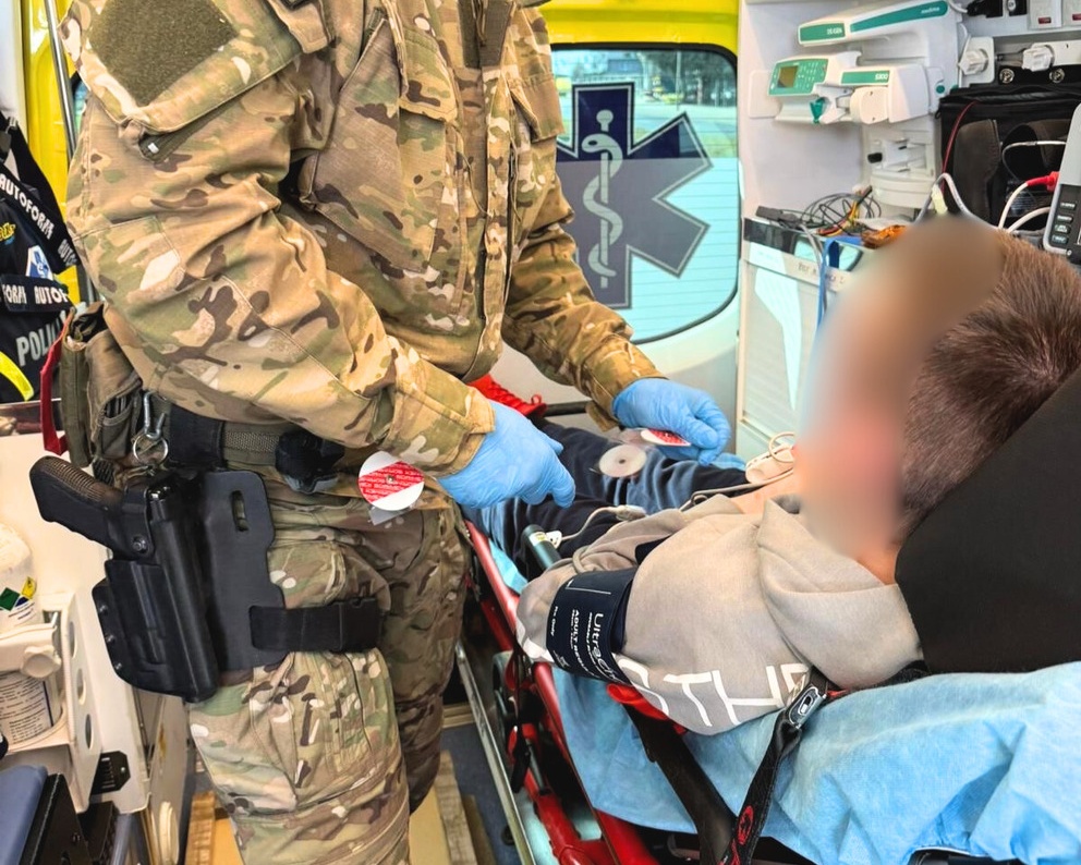 Niespodziewana akcja antyterrorystów, uratowali nastolatka