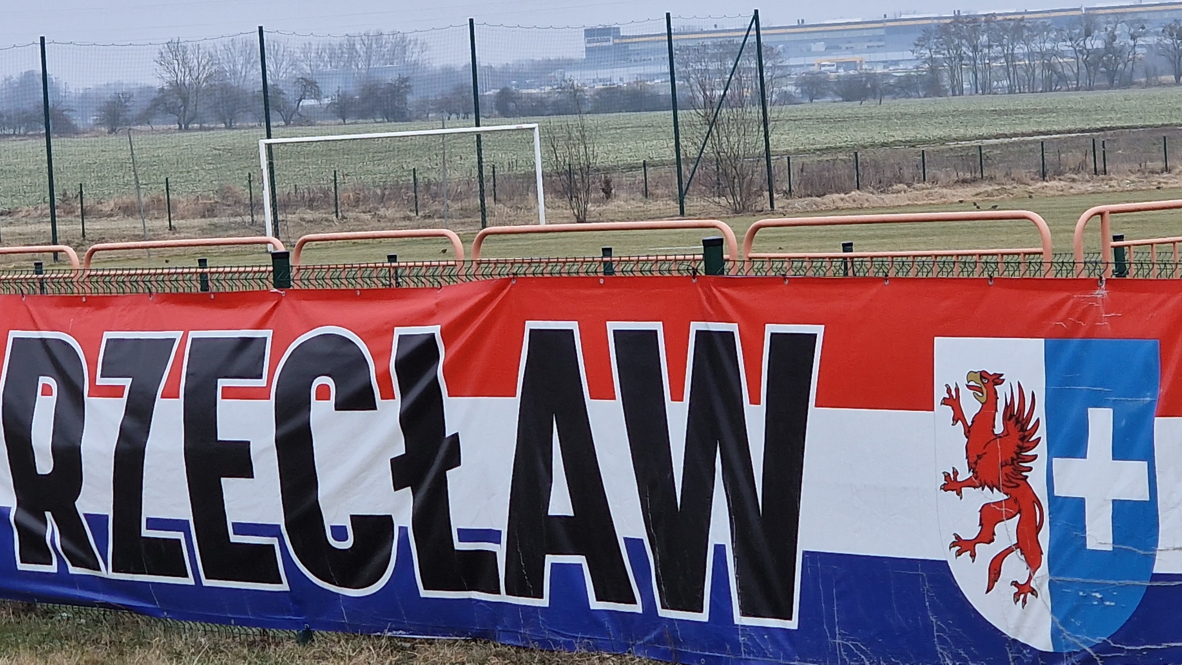 Zimny prysznic z Rybakiem. GKS koryguje plany